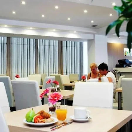 Mimosa Apartahotel