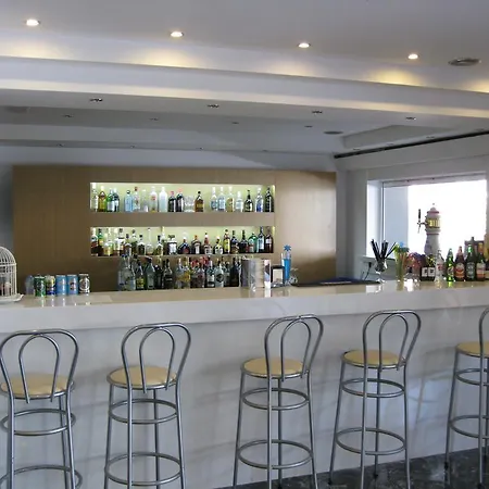 Mimosa Aparthotel 2*