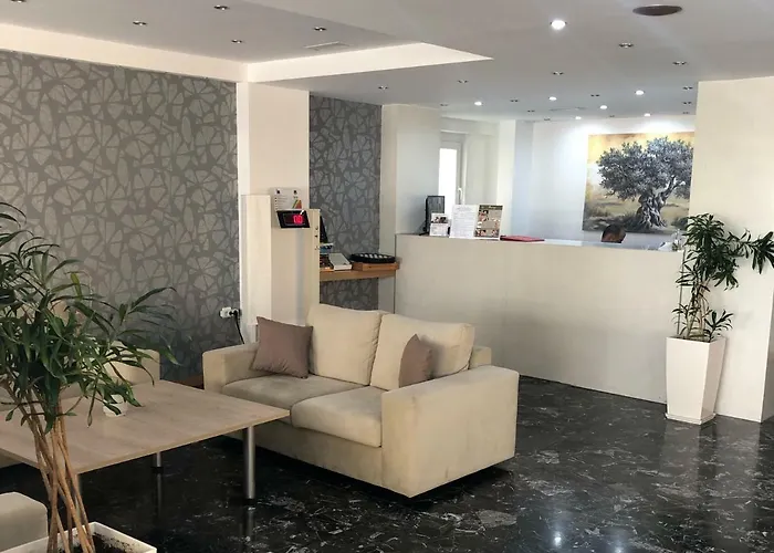 Mimosa Hotel apartamentowy 2*